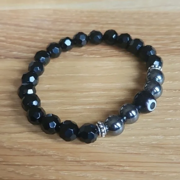 SOLD Black Onyx, Hematite & Black Evil Eye Beads Bracelet - Picture 3 of 11